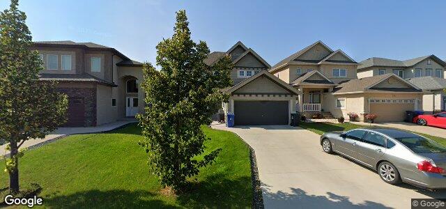 Larawan ng 10 Baltic Bay sa Winnipeg, Manitoba