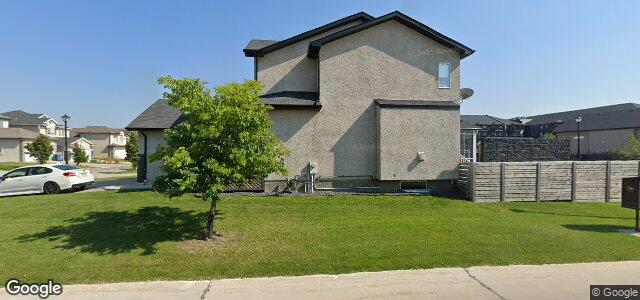 104 Innsbruck Way（加拿大曼尼托巴省温尼伯市）房屋照片