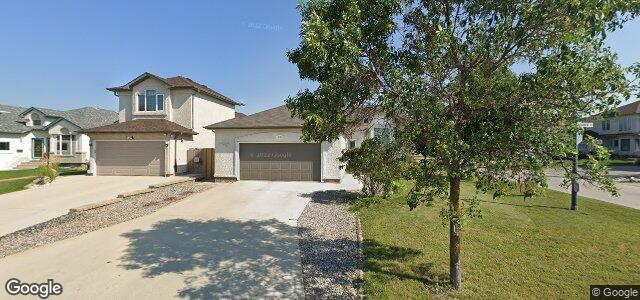 135 Novara Drive（加拿大曼尼托巴省温尼伯市）房屋照片