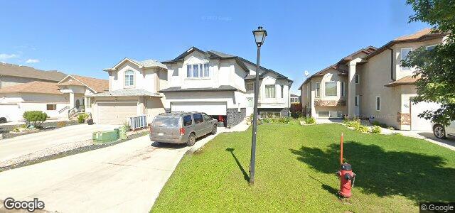 23 Poznan Crescent（加拿大曼尼托巴省温尼伯市）房屋照片