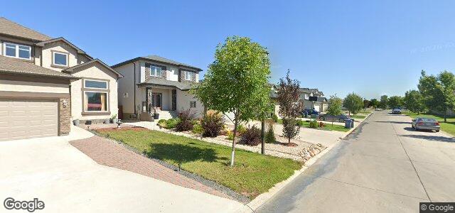 Larawan ng 240 Thorn Drive sa Winnipeg, Manitoba