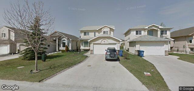 28 Courland Bay（加拿大曼尼托巴省温尼伯市）房屋照片