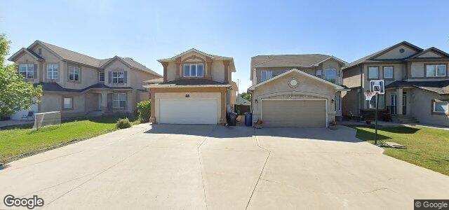 28 Poznan Crescent（加拿大曼尼托巴省温尼伯市）房屋照片