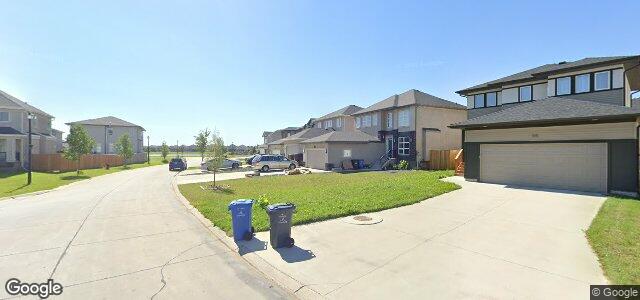 Larawan ng 327 Bitterfield Drive sa Winnipeg, Manitoba