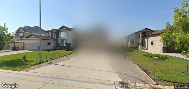 331 Amber Trail（加拿大曼尼托巴省温尼伯市）房屋照片