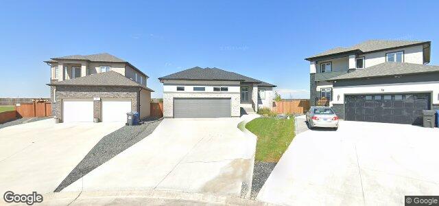 Photo of 37 Lakebourne Place in Winnipeg, Manitoba