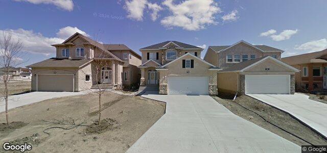 70 Poznan Crescent（加拿大曼尼托巴省温尼伯市）房屋照片