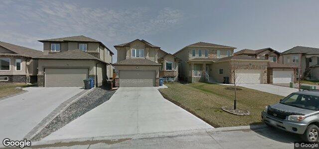 Larawan ng 71 Innsbruck Way sa Winnipeg, Manitoba