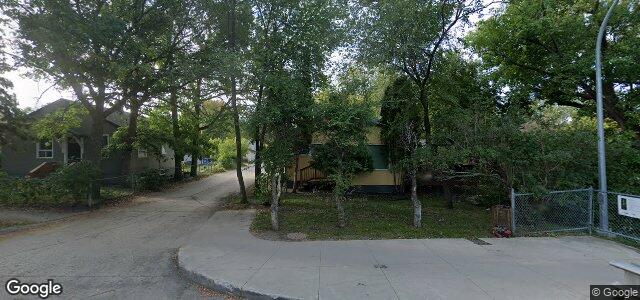 493 Deniset Street（加拿大曼尼托巴省温尼伯市）房屋照片