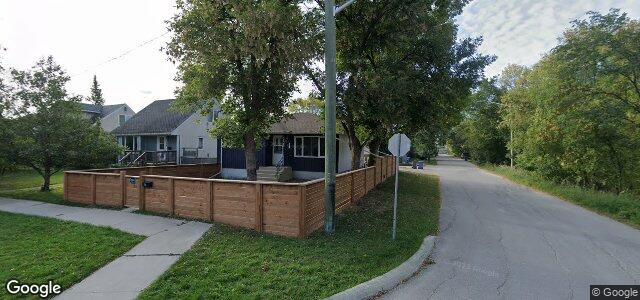 556 Cusson Street（加拿大曼尼托巴省温尼伯市）房屋照片