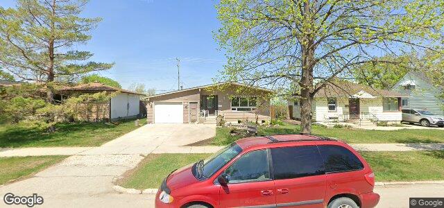 1023 Waterford Avenue（加拿大曼尼托巴省温尼伯市）房屋照片