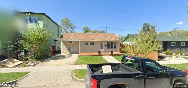 1111 Riverwood Avenue（加拿大曼尼托巴省温尼伯市）房屋照片