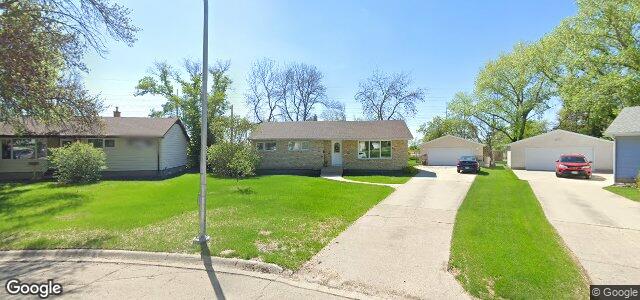 21 Saturn Bay（加拿大曼尼托巴省温尼伯市）房屋照片