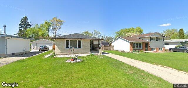 30 Waterford Bay（加拿大曼尼托巴省温尼伯市）房屋照片