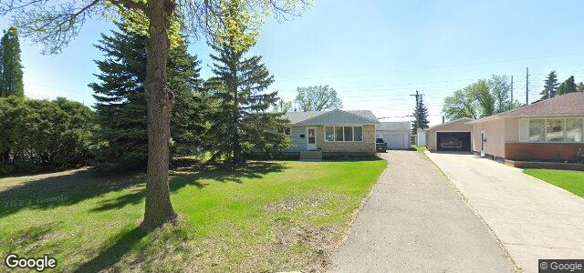 31 Saturn Bay（加拿大曼尼托巴省温尼伯市）房屋照片