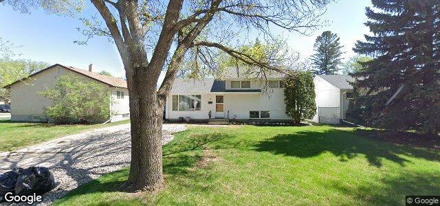 4 Saturn Bay（加拿大曼尼托巴省温尼伯市）房屋照片