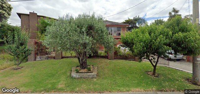 10 Barbara Crescent（加拿大曼尼托巴省温尼伯市）房屋照片