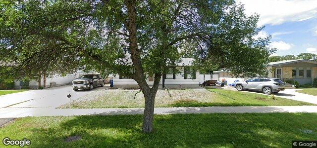 10 Carlotta Crescent（加拿大曼尼托巴省温尼伯市）房屋照片