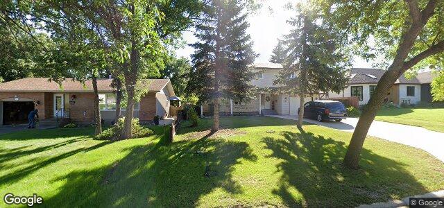 103 Carlotta Crescent（加拿大曼尼托巴省温尼伯市）房屋照片