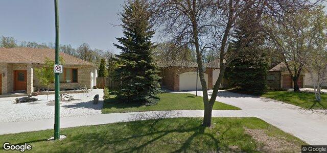 233 Scotswood Drive S（加拿大曼尼托巴省温尼伯市）房屋照片