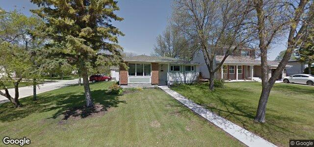 Photo of 27 Selwood Avenue in Winnipeg, Manitoba