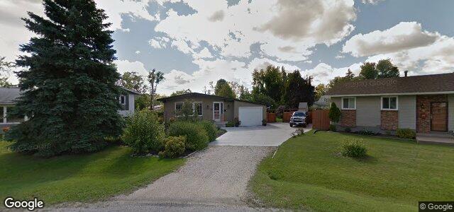 28 Dumore Bay（加拿大曼尼托巴省温尼伯市）房屋照片