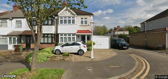 34 Matlock Crescent（加拿大曼尼托巴省温尼伯市）房屋照片