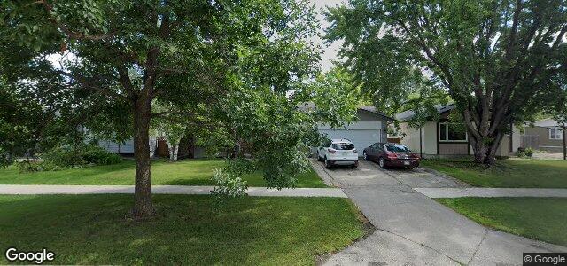 51 Buckle Drive（加拿大曼尼托巴省温尼伯市）房屋照片