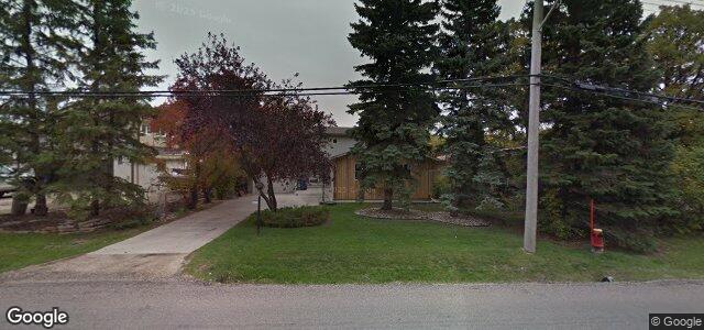 537 Charleswood Road（加拿大曼尼托巴省温尼伯市）房屋照片