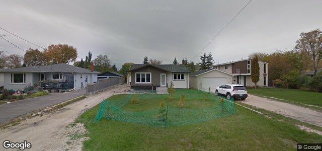714 Charleswood Road（加拿大曼尼托巴省温尼伯市）房屋照片