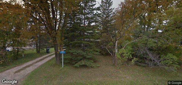 Photo of 742 Charleswood Road in Winnipeg, Manitoba