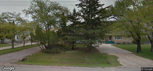 743 Charleswood Road（加拿大曼尼托巴省温尼伯市）房屋照片