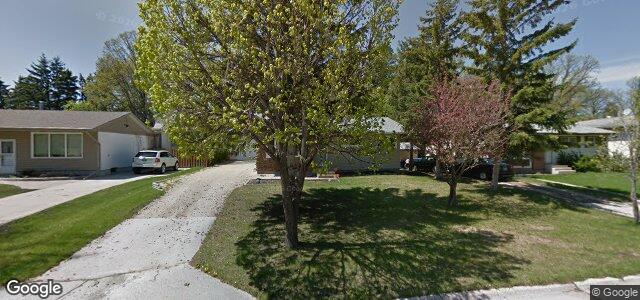 82 Savoy Crescent（加拿大曼尼托巴省温尼伯市）房屋照片