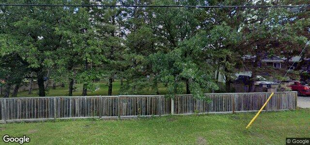 849 Charleswood Road（加拿大曼尼托巴省温尼伯市）房屋照片