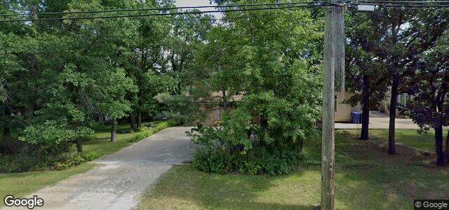 889 Charleswood Road（加拿大曼尼托巴省温尼伯市）房屋照片