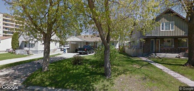 Photo of 193 Thompson Drive in Winnipeg, Manitoba