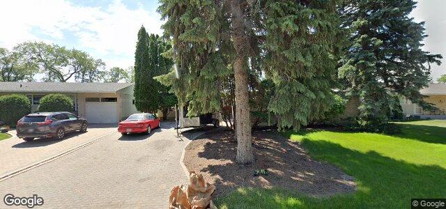 2434 Assiniboine Crescent（加拿大曼尼托巴省温尼伯市）房屋照片