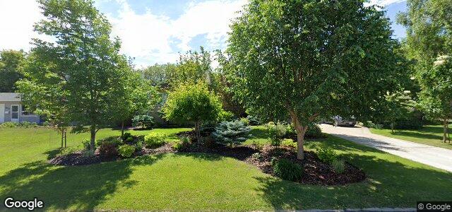 2458 Assiniboine Crescent（加拿大曼尼托巴省温尼伯市）房屋照片