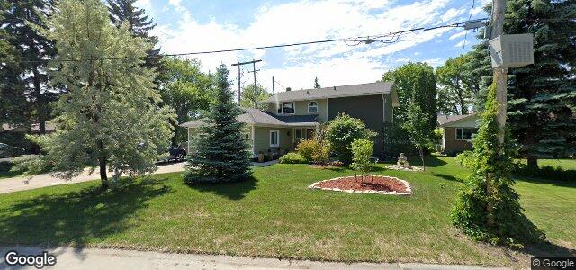 2466 Assiniboine Crescent（加拿大曼尼托巴省温尼伯市）房屋照片