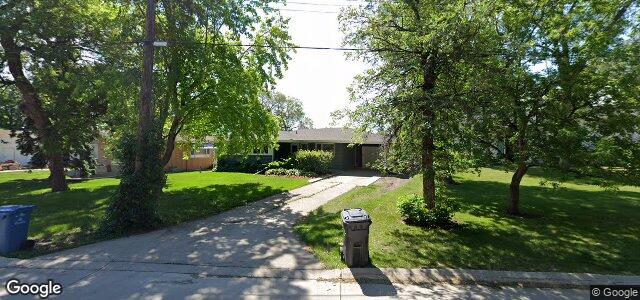 2478 Assiniboine Crescent（加拿大曼尼托巴省温尼伯市）房屋照片