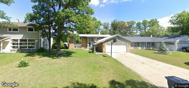 2535 Assiniboine Crescent（加拿大曼尼托巴省温尼伯市）房屋照片