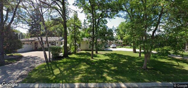 2546 Assiniboine Crescent（加拿大曼尼托巴省温尼伯市）房屋照片