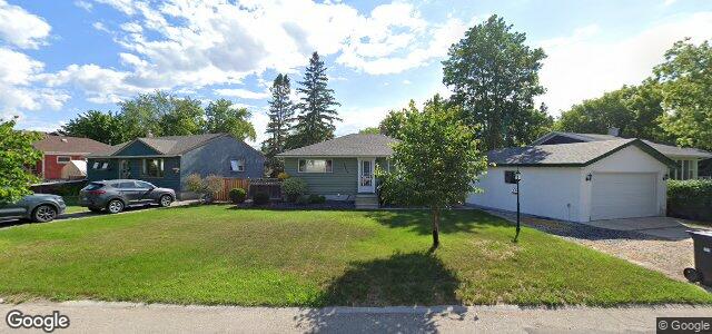 2615 Assiniboine Crescent（加拿大曼尼托巴省温尼伯市）房屋照片