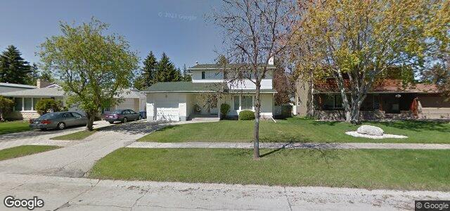 15 Prairie View Road（加拿大曼尼托巴省温尼伯市）房屋照片