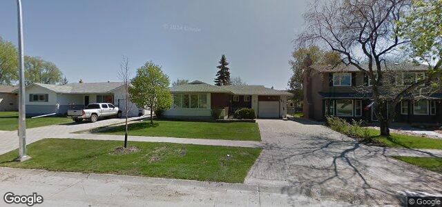 Photo of 19 Emerald Grove Drive in Winnipeg, Manitoba