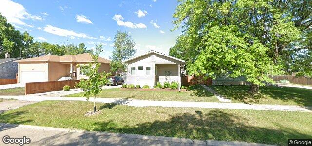 208 Wallasey Street（加拿大曼尼托巴省温尼伯市）房屋照片