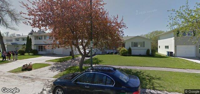 217 Athlone Drive（加拿大曼尼托巴省温尼伯市）房屋照片