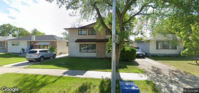 Photo of 225 Wallasey Street in Winnipeg, Manitoba