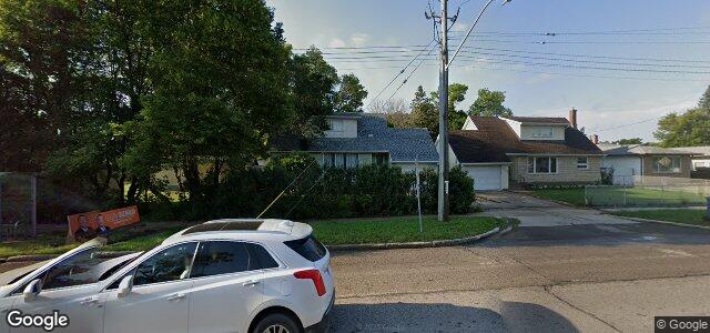 2390 Ness Avenue（加拿大曼尼托巴省温尼伯市）房屋照片