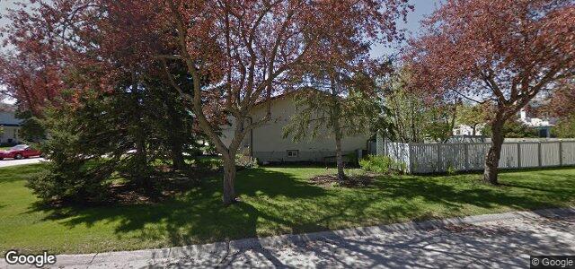 28 Woodgreen Place（加拿大曼尼托巴省温尼伯市）房屋照片